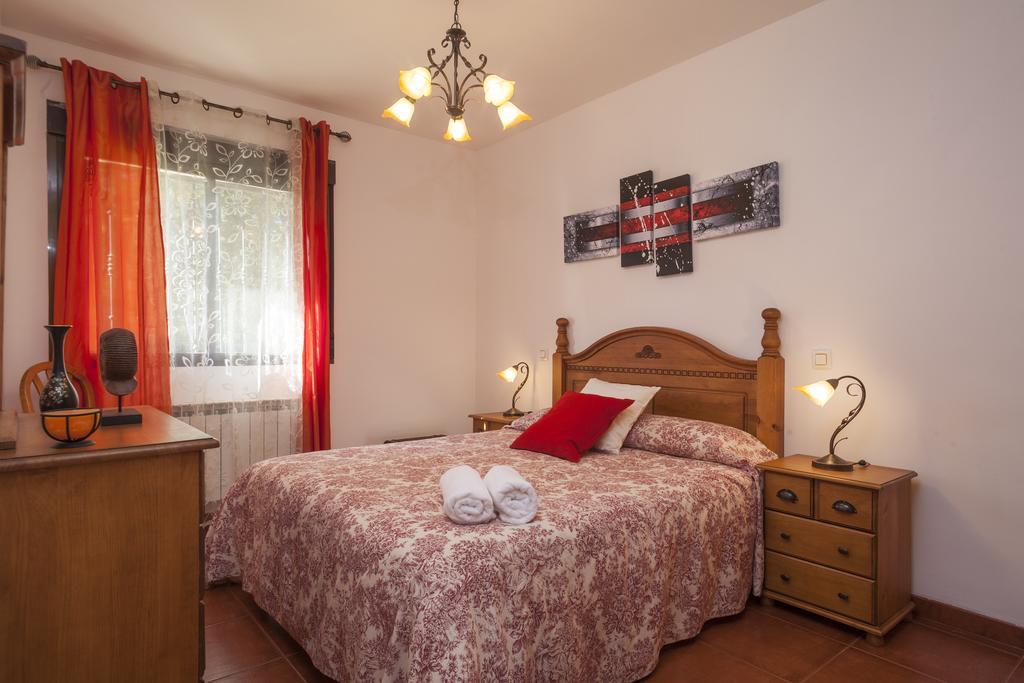 La Buenaventura Del Tietar Casa de hóspedes Casavieja Quarto foto